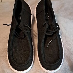 Women's Black Casual Shoes